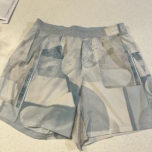 Lulu Lemon Pace Breaker Shorts - XL